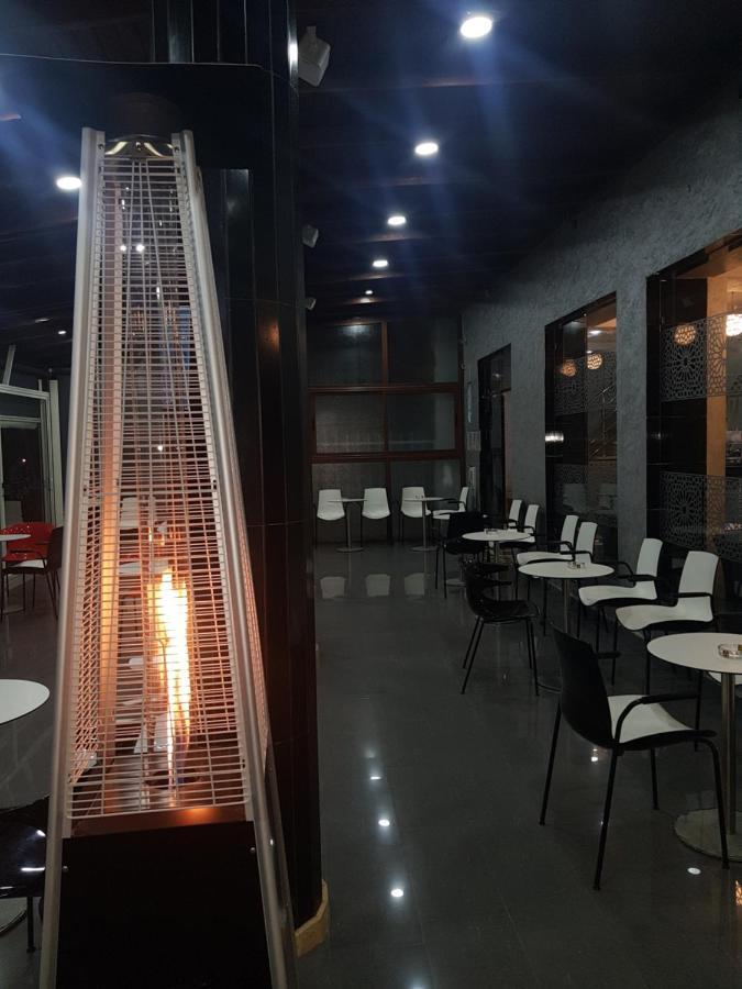ZELLAKA hôtel&café Kourigha Kültér fotó